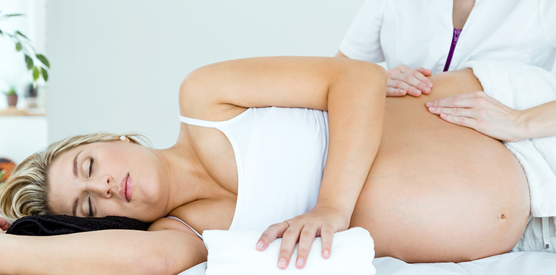 Grossesse et ostéopathie : le duo gagnant