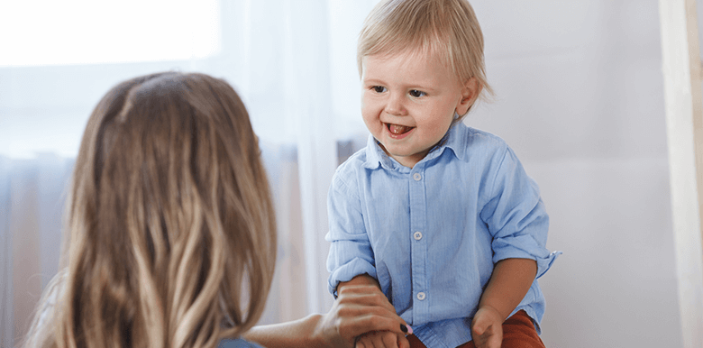 Apprentissage De La Parole Des Gazouillis Aux Premiers Mots La Boite Rose