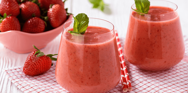 3 recettes de smoothies pour un été fruité
